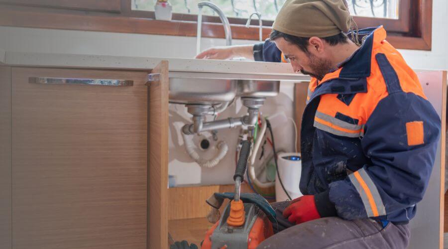 Local expert plumbing services in Rosanky, TX